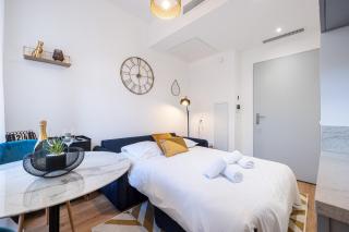 Charming City Center Studio 104 - 8