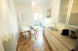 Love Travel Athens Apartments - 4