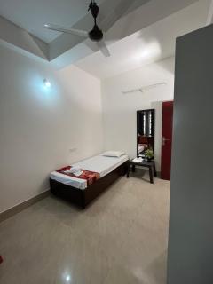 USC Homestay - Guwahati - 2