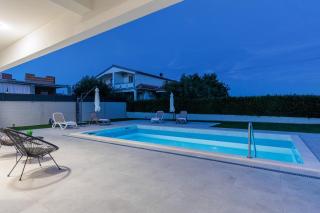 Stunning Villa Marea with a private pool - Vrsi - 3