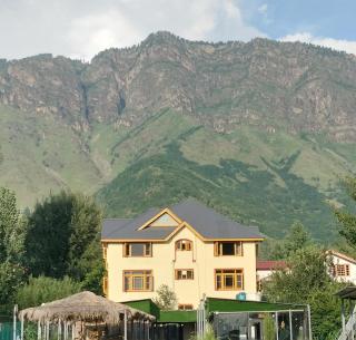 Garden of Eden resort - Srinagar - 0