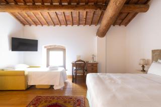 VerdeOlivo 1876 - Apartments & Pool - Mezzane di Sotto - 6