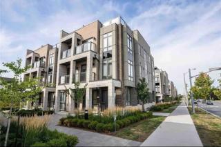Luxe Toronto Townhome, Rooftop Terrace, Parking - Toronto - 4