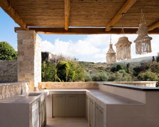 Spartacus Villa, a Countryside Bohemian Retreat, By ThinkVilla - Mési - 8