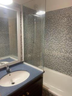 Bord de mer et commerces 588 - Cannes - 8