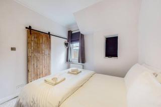 Modern 1BD flat in Clapham Old Town - 2