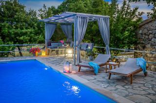 Villa Ognjistar in the hinterland of Makarska Riviera - Zmijavci - 3