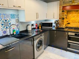 Green Sails House - 7