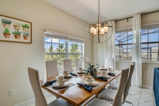 5 Bedrooms- 4 Bathrooms- Storey Lake 4956 Wa - Kissimmee - 2