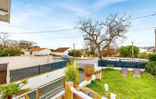 Nice Home In Royan With Wifi - Royan - 1