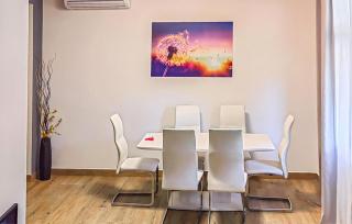 Awesome Apartment In Rasa With Wi-Fi - Raša - 8