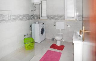 Lovely Apartment In Rijeka - 1