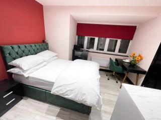 Letzi Private En-Suite In Harrow - Pinner - 8