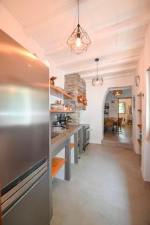 Tinos Traditional Patio House - 9