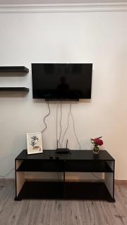 DOWNTOWN APPARTMENTS - 3