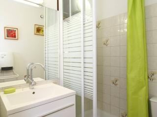 Studio Cosy avec Terrasse, Clim, WiFi et Parking, Proche Centre et Plage - FR-1-553-197 - Balaruc-les-Bains - 5
