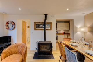 APARTMENT BIOLAY - Alpes Travel - Central Chamonix - Sleeps 6 - 4