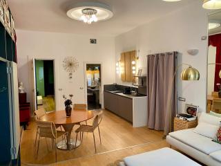 INTOMILAN I Design Apartment Galleria Del Corso - 3