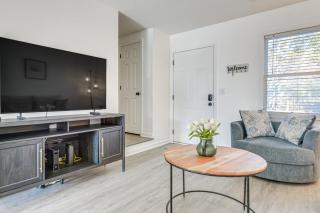 1 Mi to Beach Pet-Friendly Grand Strand Townhome - Myrtle Beach - 3