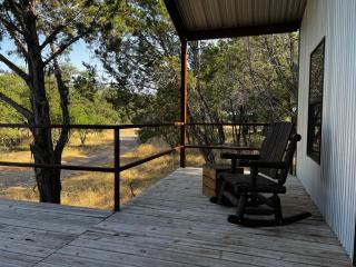 Nueces River Cabins-Elm Cabin - - 2