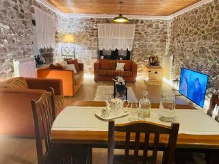 BUJTINA CAKULI, Rehovë - ERSEKË - 7