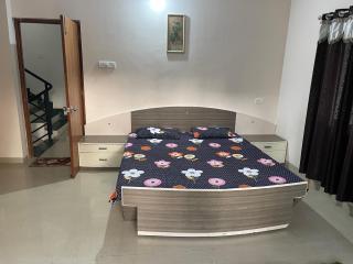 Samruddhi S1 homestay garden villa or S3 - Nagpur - 8