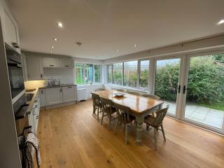 Stunning Country Views - 3 minutes walk to Beach - Pett - 8