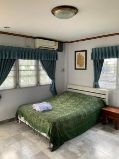 Pamy Yoga Studio - - 9