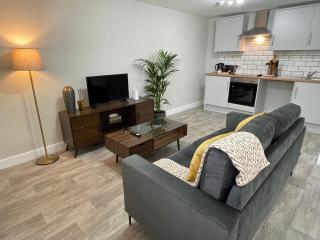 Spot Chambers - Derby - 8