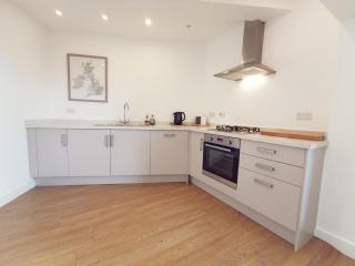 24 CLIFF APARTMENT-3 BED-GROUND FLOOR-SEA VIEWS - Trearddur - 5
