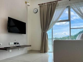 Comfy 2 Bedder Retreat Homestay near Taiping Lake Garden with Netflix - Taiping - 5