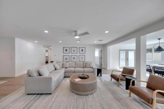 Coastal Oasis in Seminole: Heated Pool Paradise! - Seminole - 0