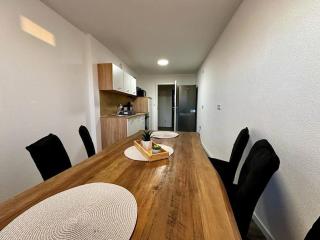 Mit Ausblick - WLAN / Parkplätze - 1