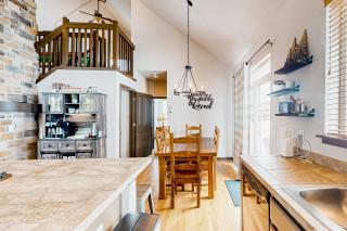 Tall Timber Getaway - Granby - 3