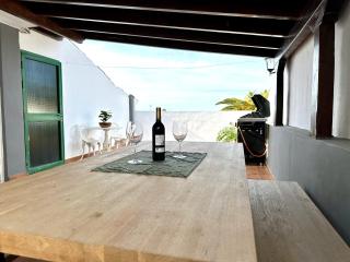 Alcalá Retreat: Ocean View & Modern Comfort - 3