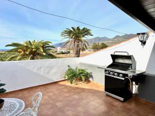 Alcalá Retreat: Ocean View & Modern Comfort - 2