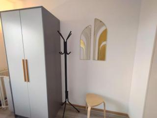 4 min walk to metro, 2 bedrooms &Salon, La Défense - 3