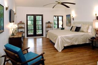 Black Dolphin Inn - New Smyrna Beach - 4