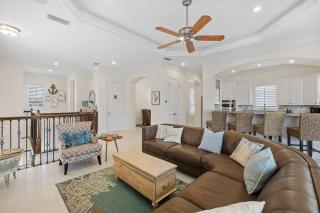 Gulf Views 6 Br Elevator Community Pool - Destin - 0