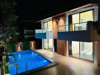 Casa Majestic Lonavala - 4