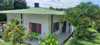Casa verde, Rancho de los Caballeros - Tocaima - 6