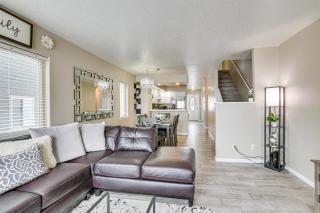 5 Mi to Ski Resort Mtn-View Townhome in Dillon - 5