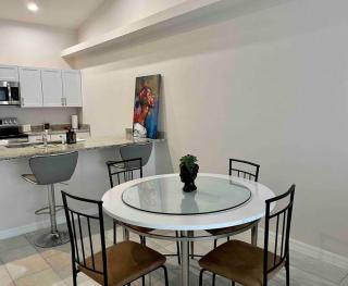 New 3 Bed 2 bath & full kitchen - Cape Coral - 6