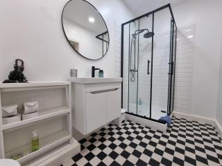 City Inn River view 2 Bedroom apartment with parking - Riga - 6