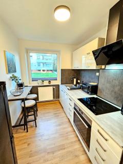 Fewo Honey, ganze Ferienwohnung mit 3 Schlafzimmern, Waschmaschine,Businesswohnung, Monteurzimmer - Salzgitter - 8