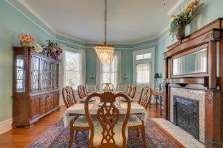 Opulent Home in Spring Hope with Pool and Hot Tub! - 4