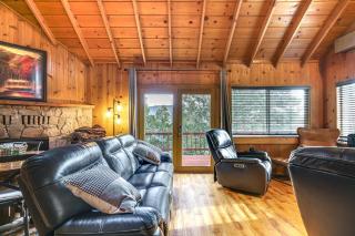 Cozy Mi-Wuk Village Cabin 18 Mi to Dodge Ridge! - Mi-Wuk Village - 5