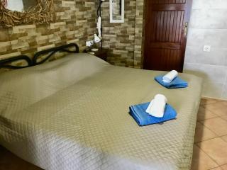 Daenerys Home in Agios Ioannis Papa Nero - 9
