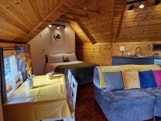 The Hive - Unique log cabin with wood burning stove - Ludchurch - 5