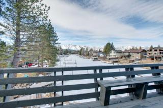 6 Mi to Slopes Mtn-View Retreat in Lake Tahoe - South Lake Tahoe - 9